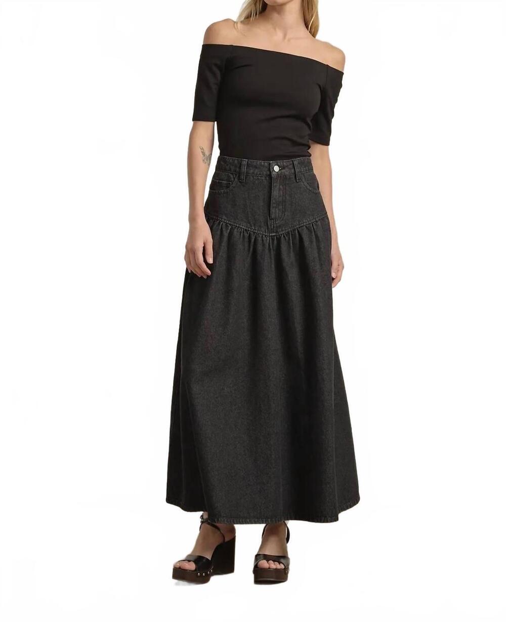 NEW RAISONNEL fitted waist denim midi skirt in black